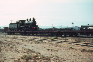 30.3.1964,Port Augusta - NM25 on RGB + RGB1054 flat cars